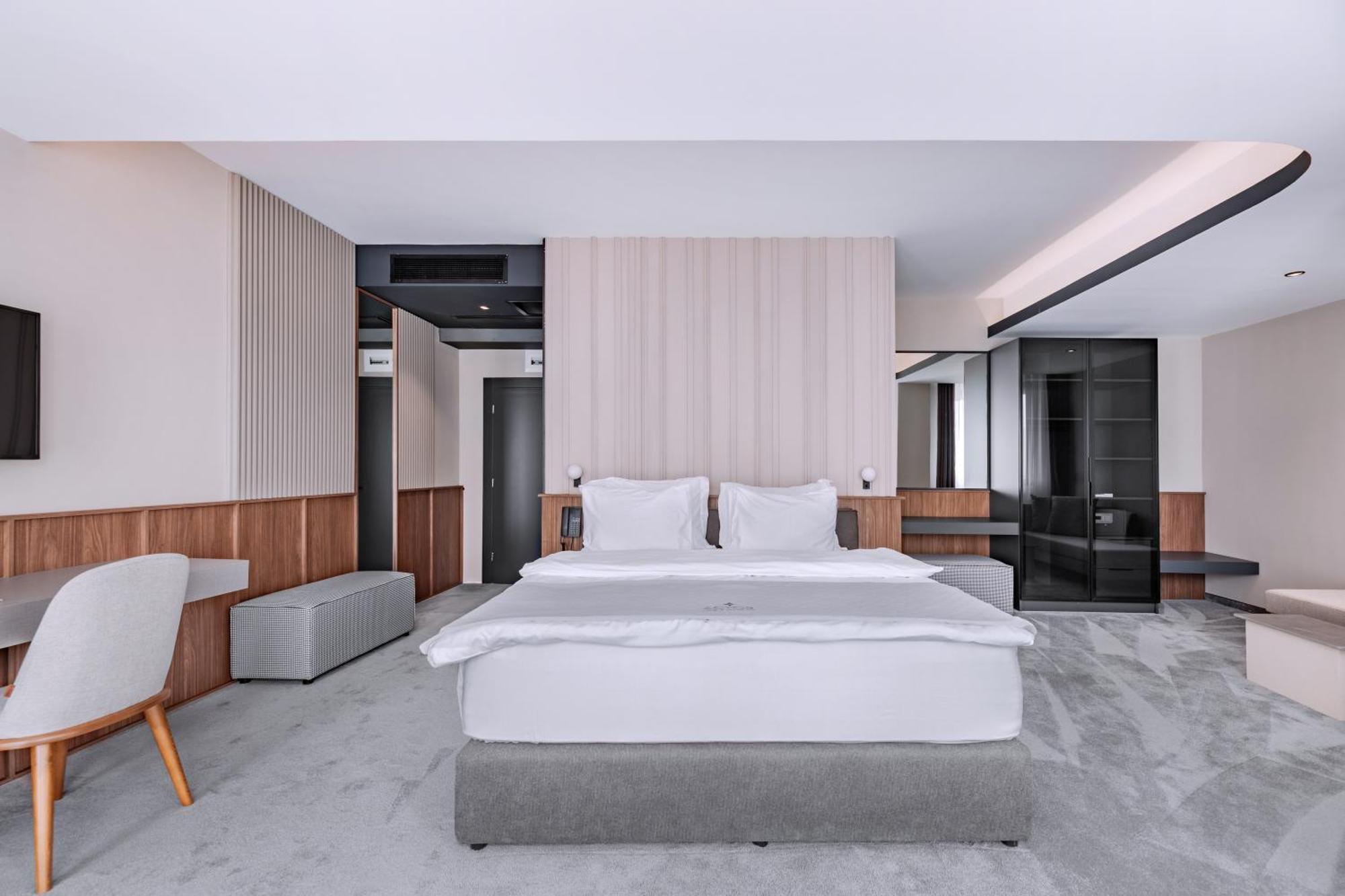 Actor Hotel Suto Orizari Bagian luar foto