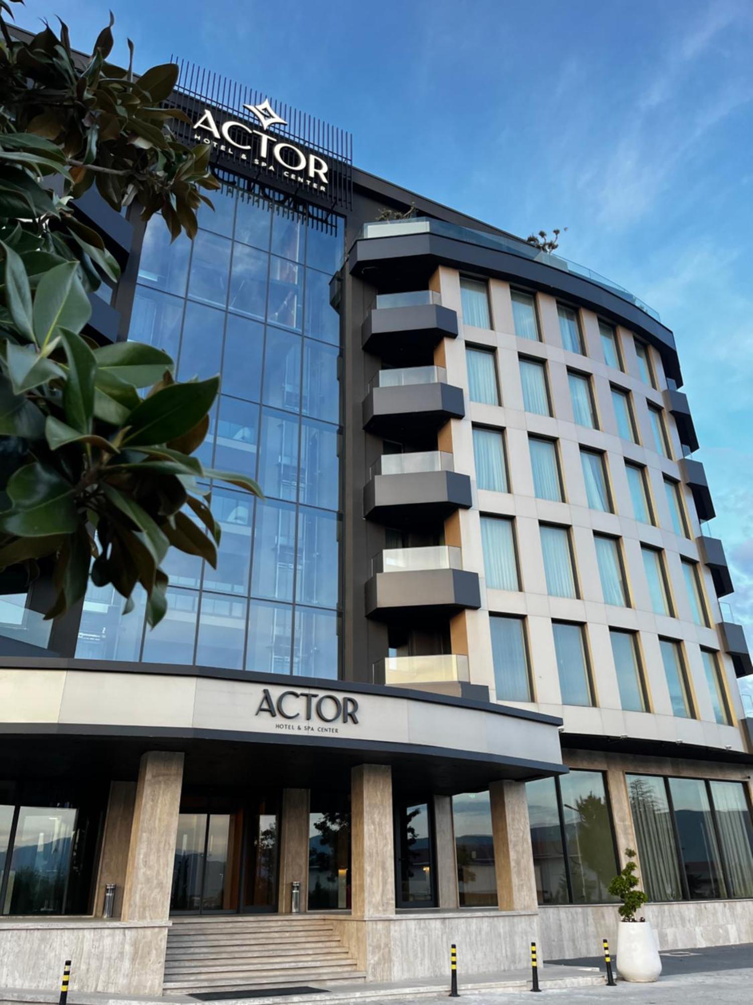 Actor Hotel Suto Orizari Bagian luar foto